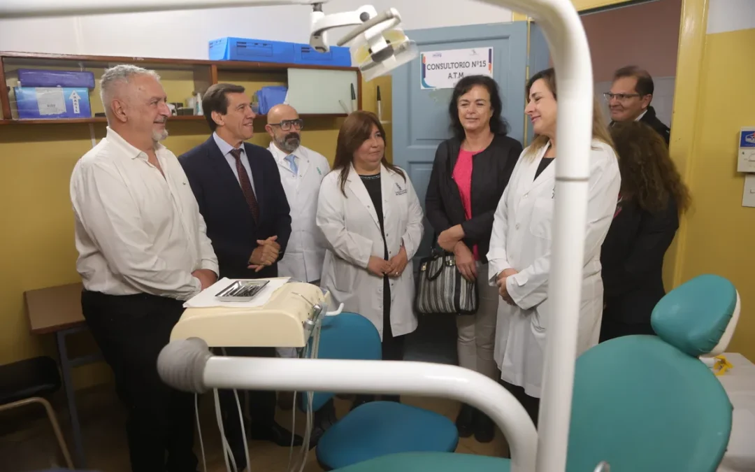 Sadir encabezó acto por el sexto aniversario del Centro Provincial de Odontología